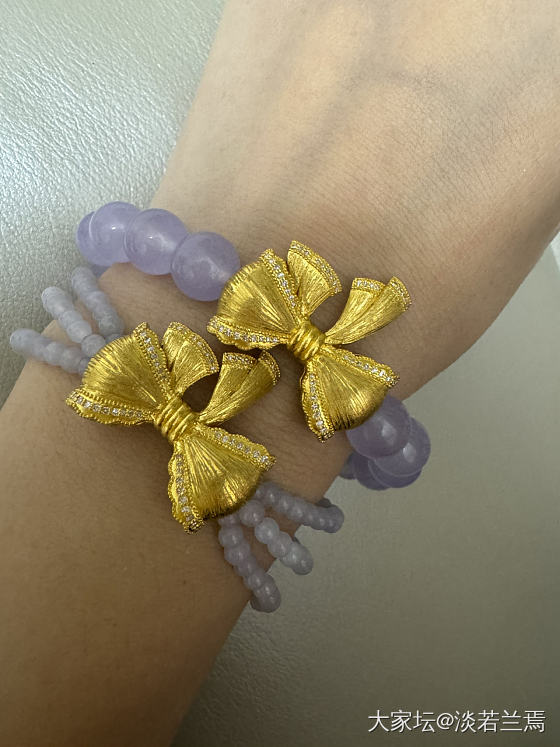 在逃公主蝴蝶结🎀_金