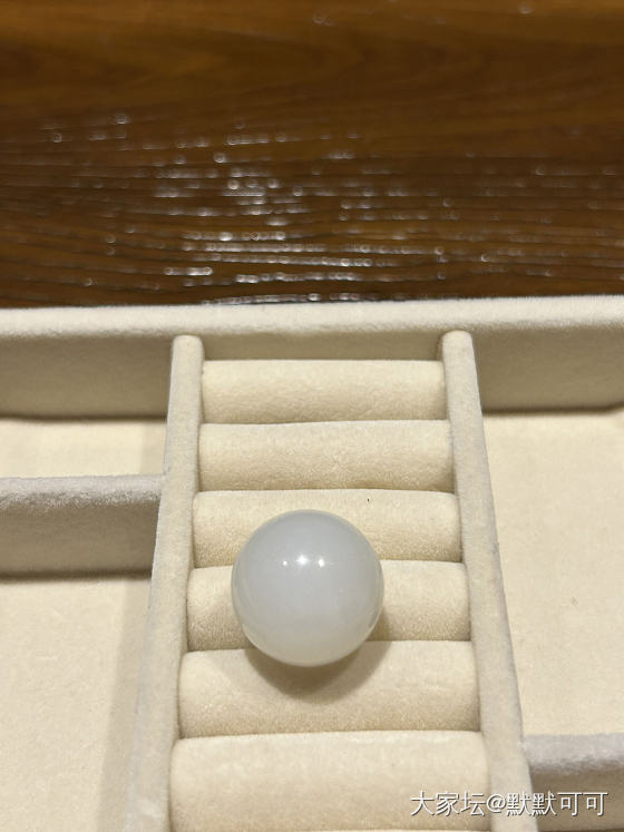 小件和田玉和翡翠_翡翠