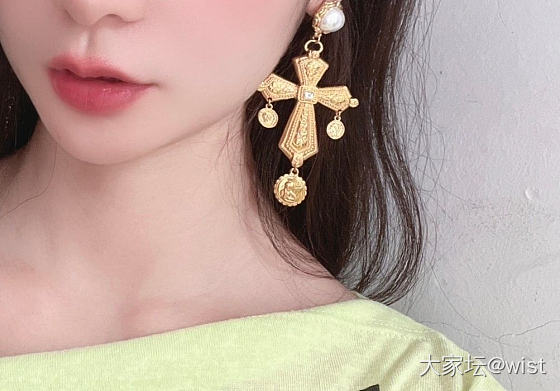 足金999无氢工艺中古风十字架耳饰，走在潮流前线的姐妹怎能错过，感兴趣可联系_首饰
