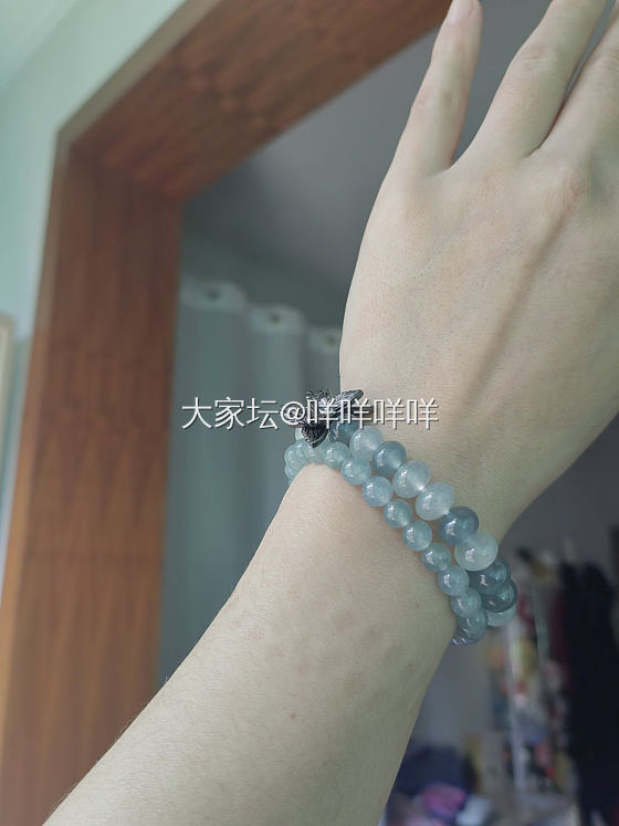 蓝色果然很清爽啊_珠串翡翠