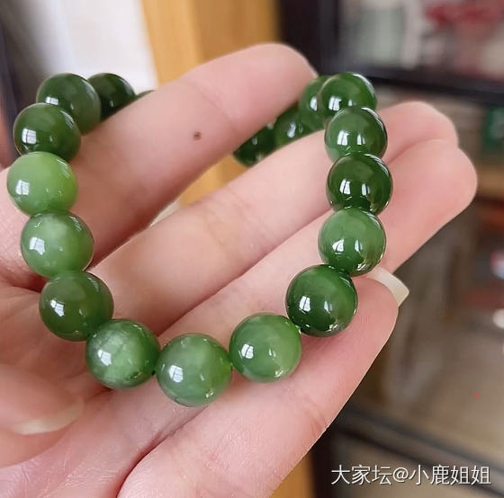 碧玉冰阳绿微猫串串_碧玉