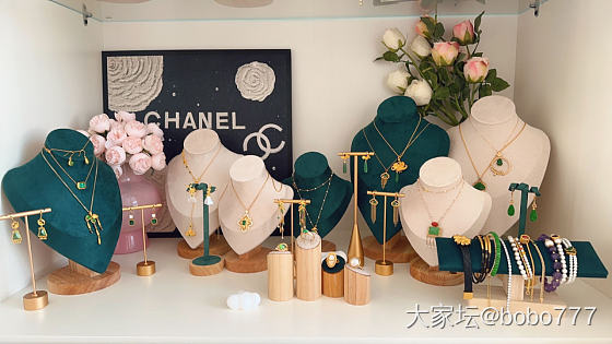 春日晴好，浮光跃金——闲来无事布置展台_琳琅满目金