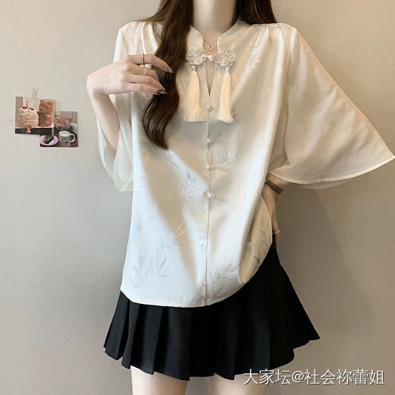 各位姐妹，带美图来推荐你们这季新入的衣服_穿搭