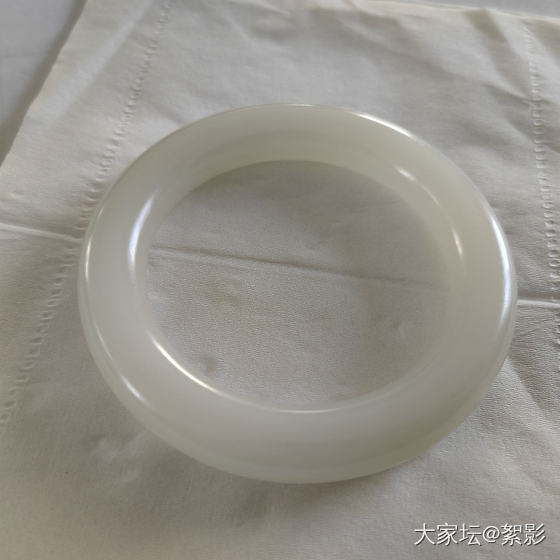 油膏膏籽镯_手镯和田玉