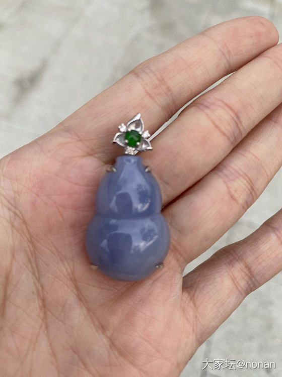 晒晒坛里收的蓝紫葫芦_翡翠