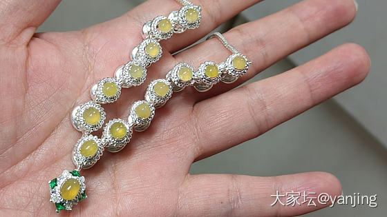 等了一个月缅甸新到的翡翠_翡翠