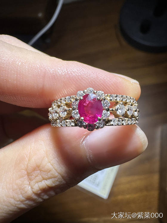 红宝石钻石戒指，大千购入，5600亏出。_翡翠