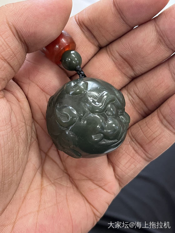 河磨肉球掌中宝_和田玉
