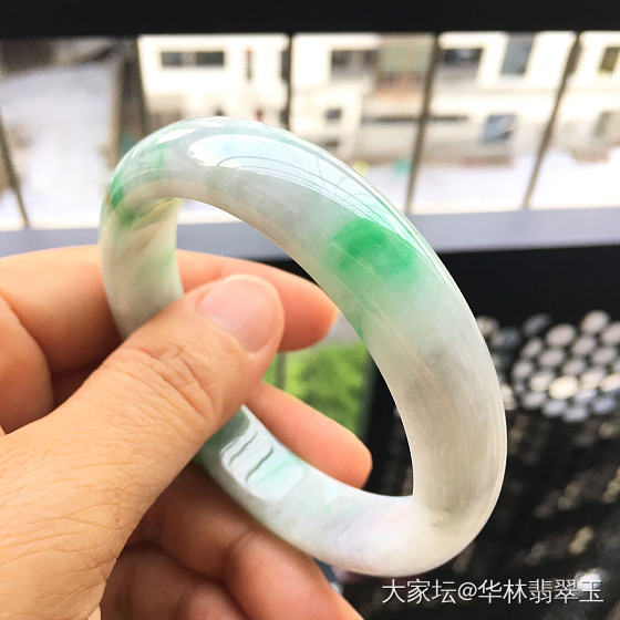 白底青阳绿正圈56MM_翡翠