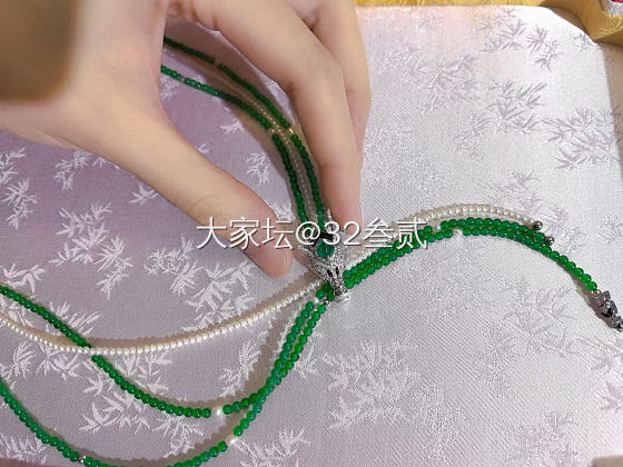 有没有姐妹一起团龙头扣龙头耳钉_彩色宝石钻石翡翠