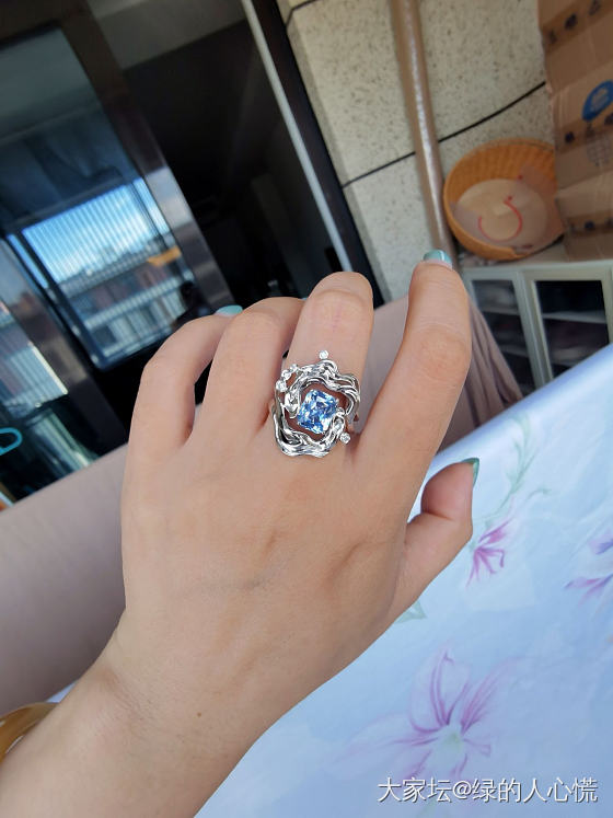 液态金属的潮汐海浪_戒指彩色宝石