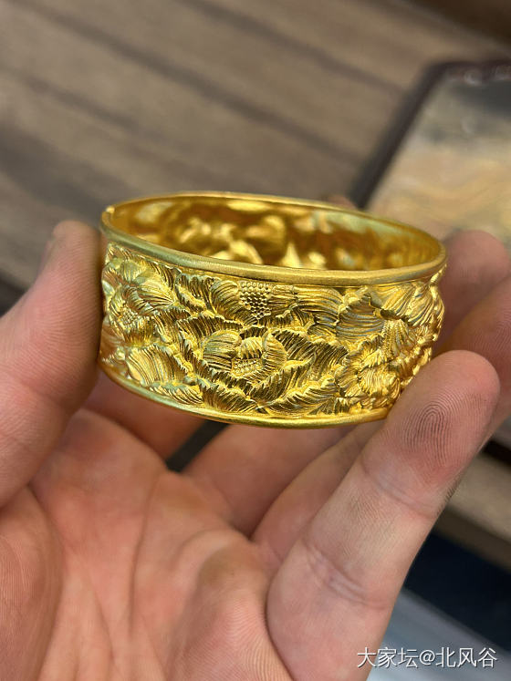 满雕牡丹_金