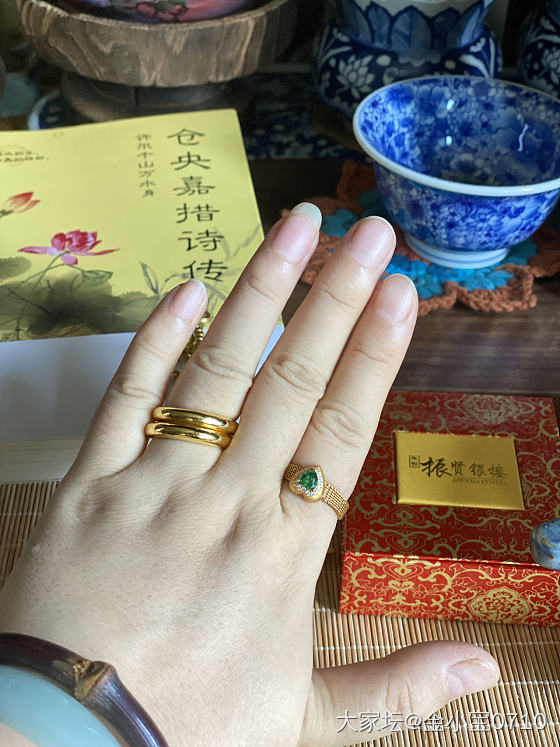 窄厚泥鳅背戒指_戒指金