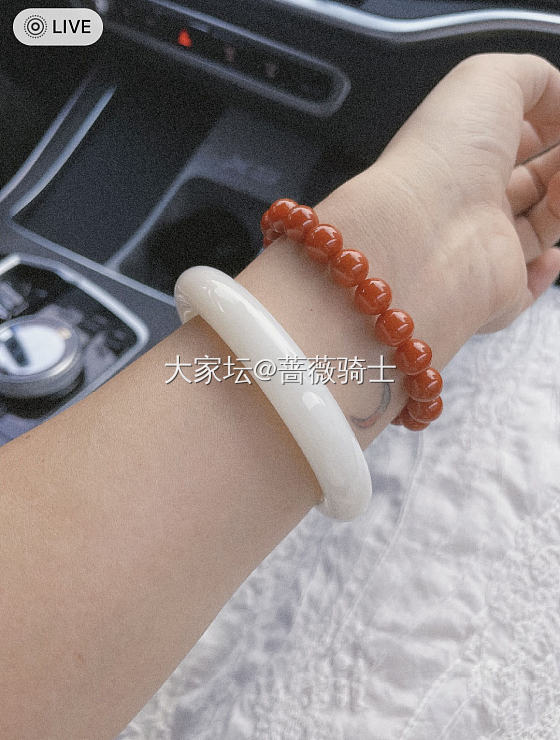 南红配和田玉_南红和田玉