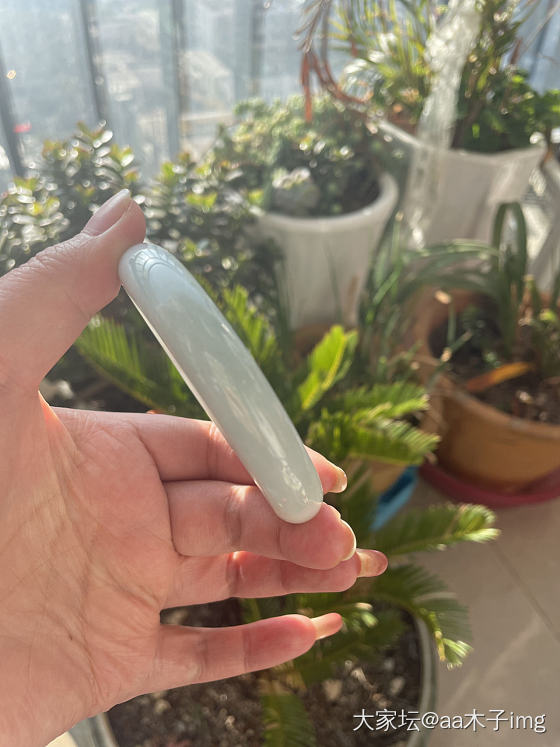 帮忙看看这手镯值不值得留_手镯翡翠