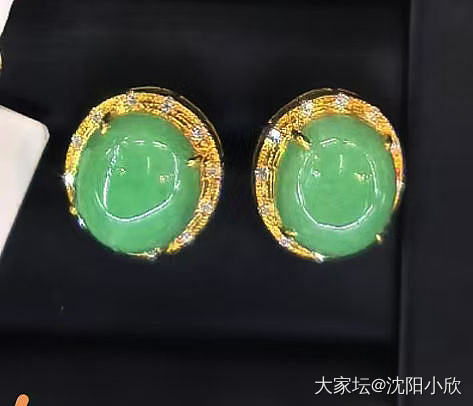 求翡翠耳钉_翡翠