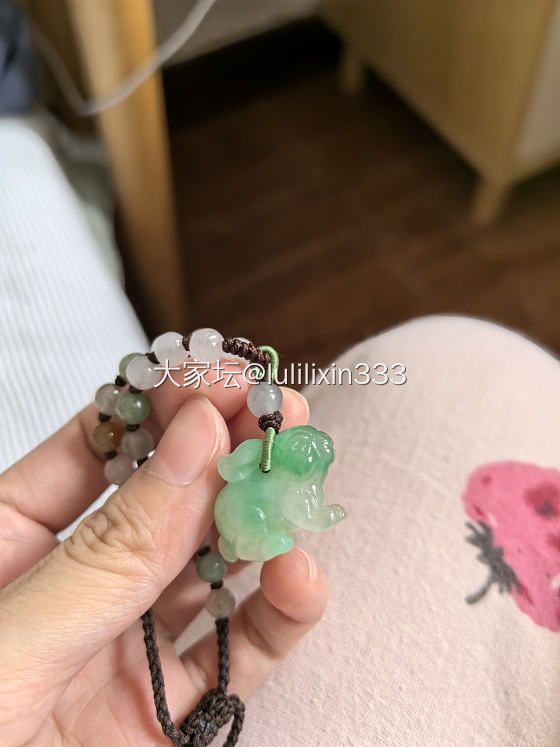 跨界凑个对_和田玉翡翠
