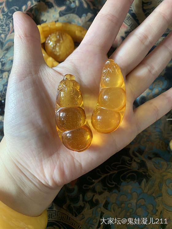 响应号召，都是老演员_琥珀蜜蜡