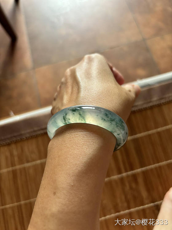 新欢与旧爱_手镯翡翠