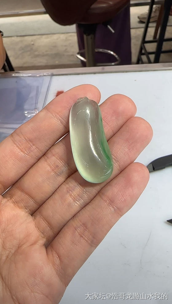 看到个形体不够好，但颜值不错瓜_翡翠