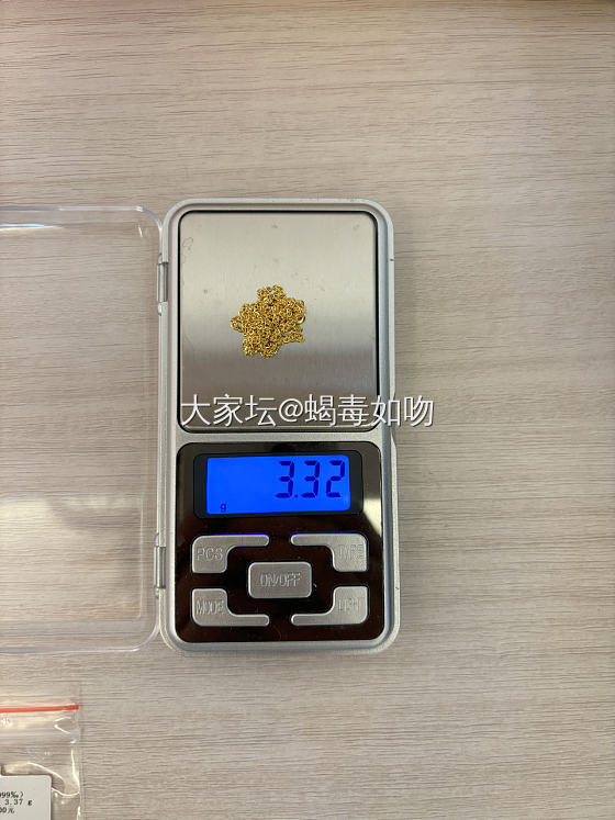 周大生黄金手链，老庙黄金项链~_金