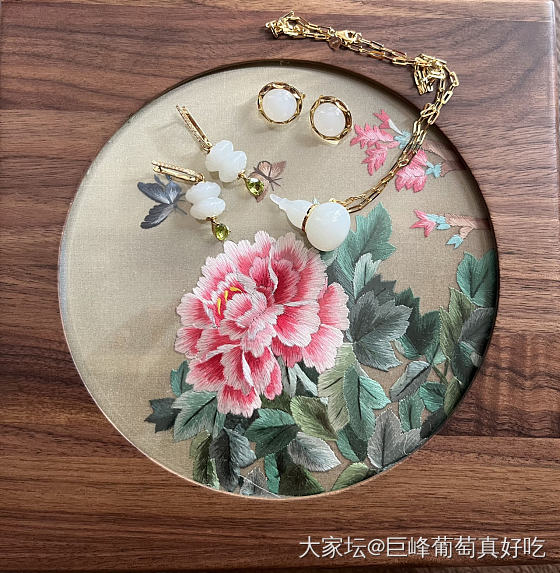 一路镶嵌一路骂🥹_首饰