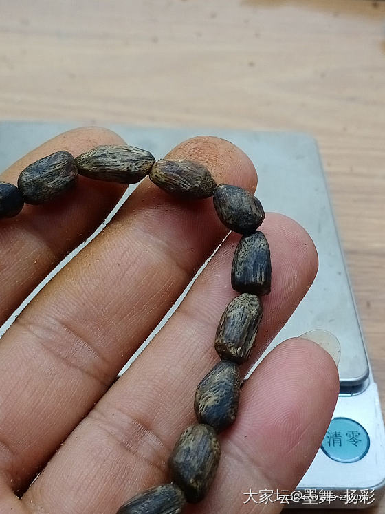 棋楠沉香沉水树丁手串_沉香