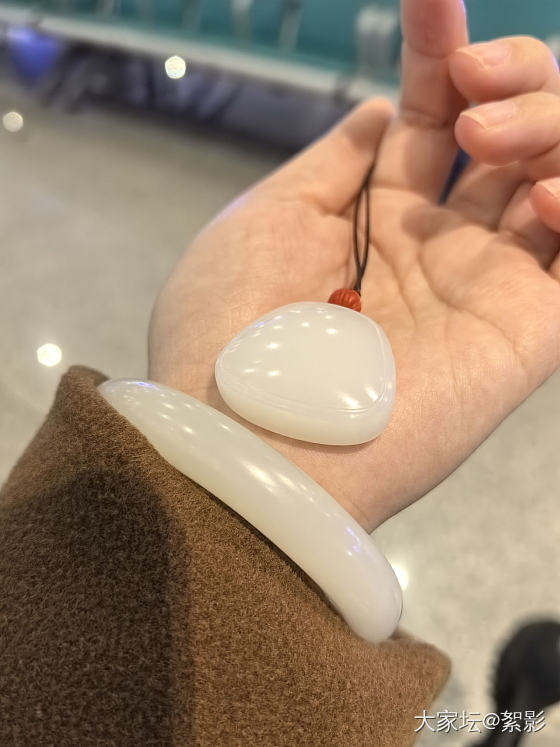籽料的光气_和田玉