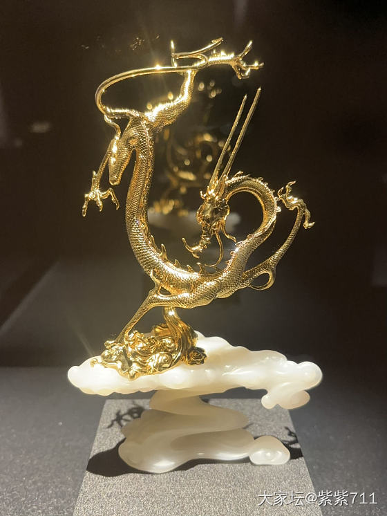 跟着坛友的步伐去城隍庙看展_展会金