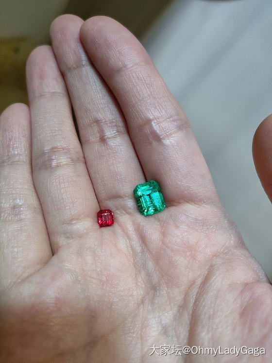红配绿，________名贵宝石