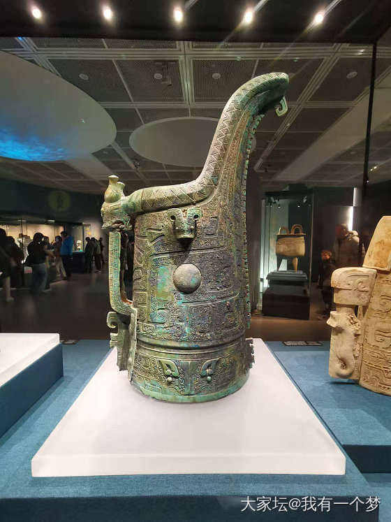 盘龙城遗址博物院-商翼四极特展_博物馆旅游