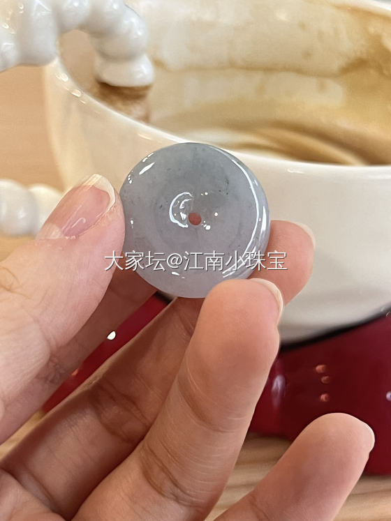 玉与咖啡杯和圣诞更配哦_翡翠和田玉