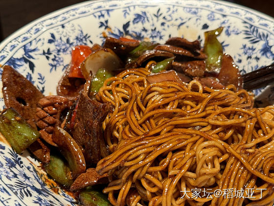 晚上自己去吃阿大排挡（哈尔滨金安国际店）_美食生活