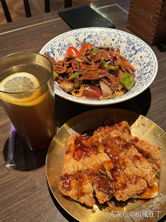 晚上自己去吃阿大排挡（哈尔滨金安国际店）_美食生活