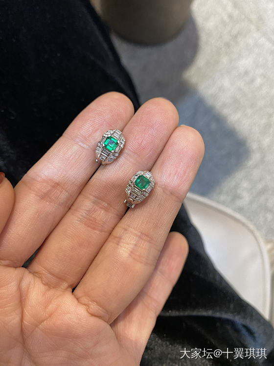老公说戴绿的不好 有这样的说法吗_彩色宝石