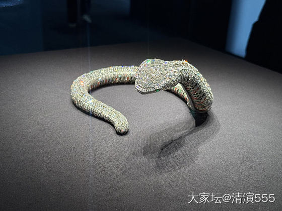 上海卡地亚珠宝展_卡地亚翡翠名贵宝石