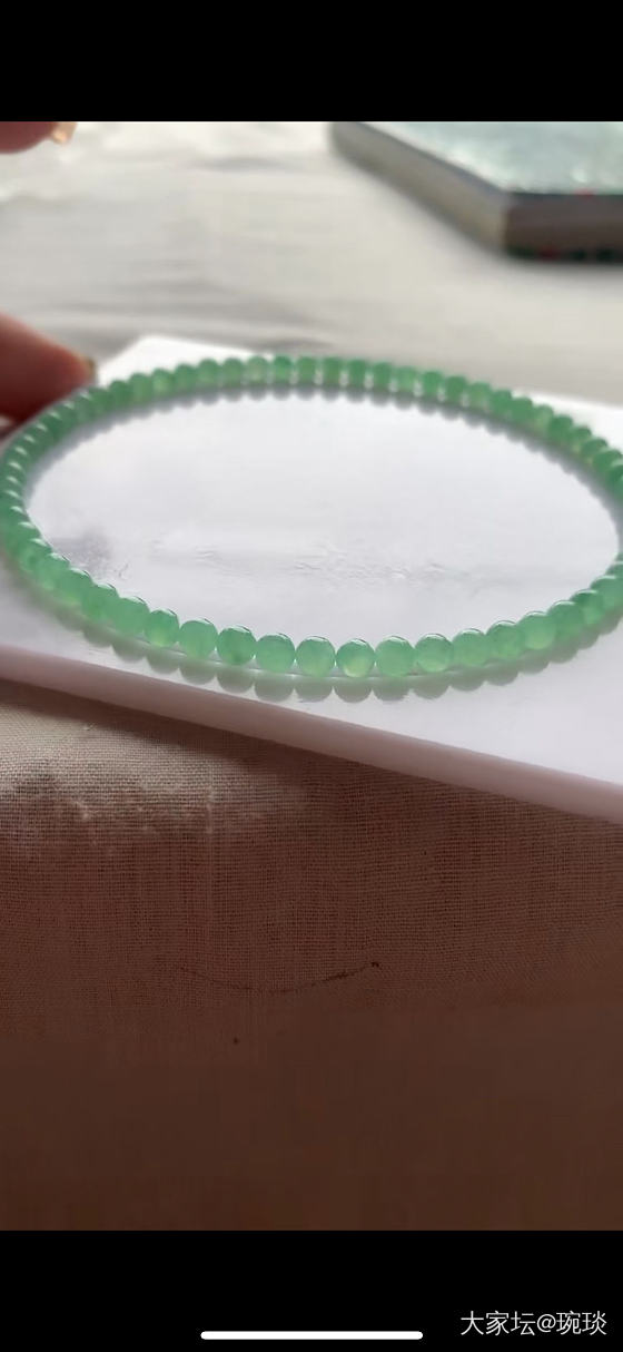 卡6.9缅甸翡翠绿珠，可以收不_翡翠