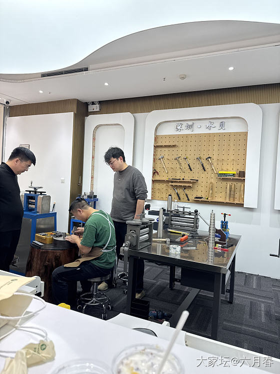 家门口开了家打金店。打个牌子看看咋样_金