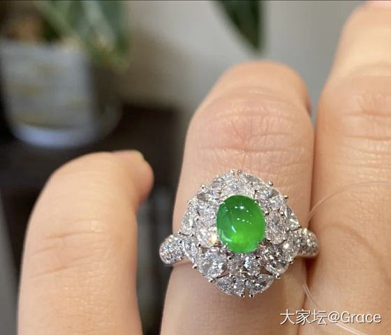 戒指实物和图片一样 能看多少价_戒指翡翠