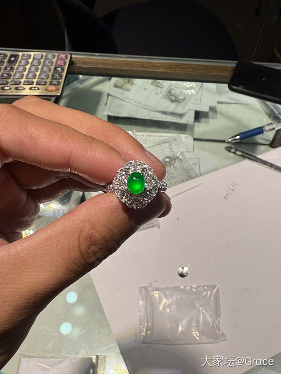 戒指实物和图片一样 能看多少价_戒指翡翠