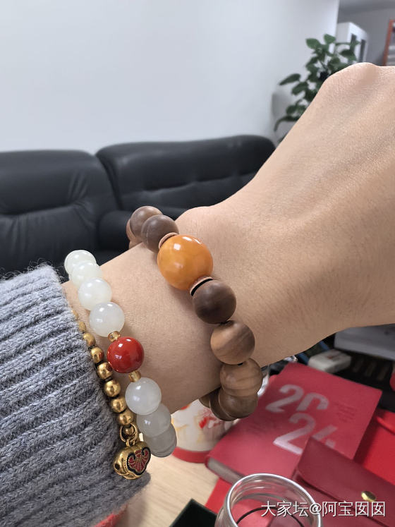 为了一副象牙筷配齐一套红木家具_老山檀琥珀蜜蜡