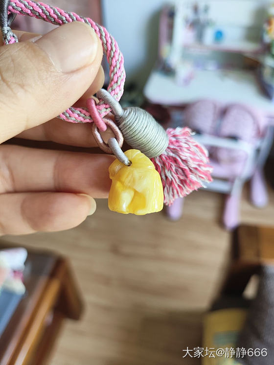 蜜蜡耳坠拉长手串和一些小手工_文玩