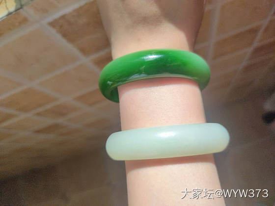 秀秀我的毕业收心镯_和田玉