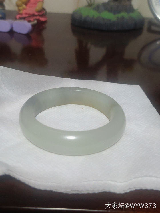 感叹一下，不仅碧玉千光千色，籽料也是呀，鉴赏期的含金量还在上升_和田玉