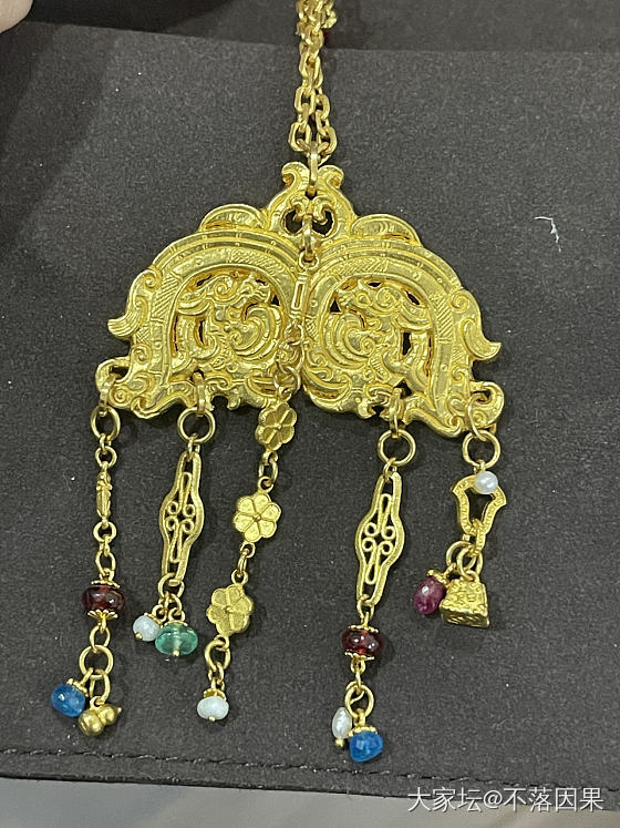 周洋霞的龙凤呈祥套链_金