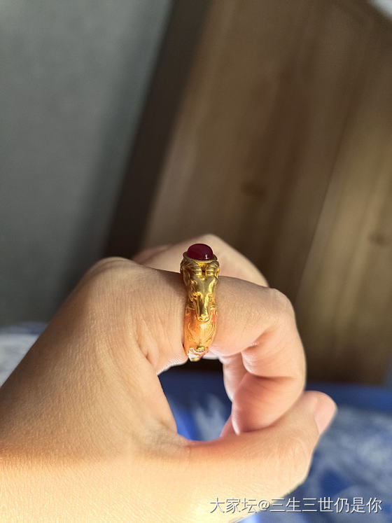 新到的末羊戒指_戒指金
