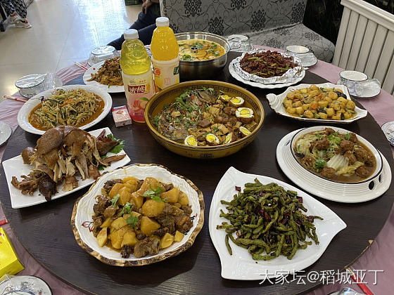 还是家乡舒服。菜码都比哈尔滨的餐馆要大，更实惠！_美食生活