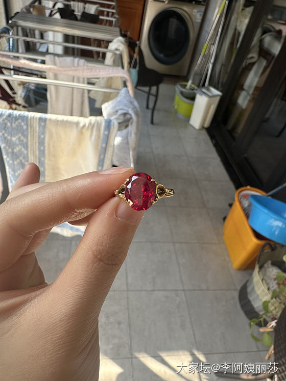 这个是天然红宝石吗_彩色宝石