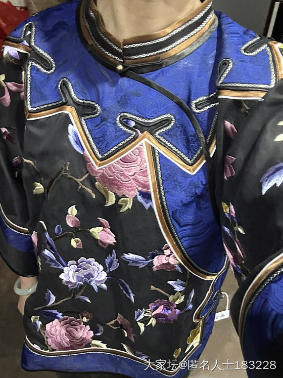 不是在买买买，就是在等收货😂_闲聊品牌穿搭