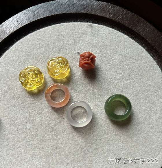 最近迷上了小配饰，买了一堆_玉石玉髓玛瑙和田玉